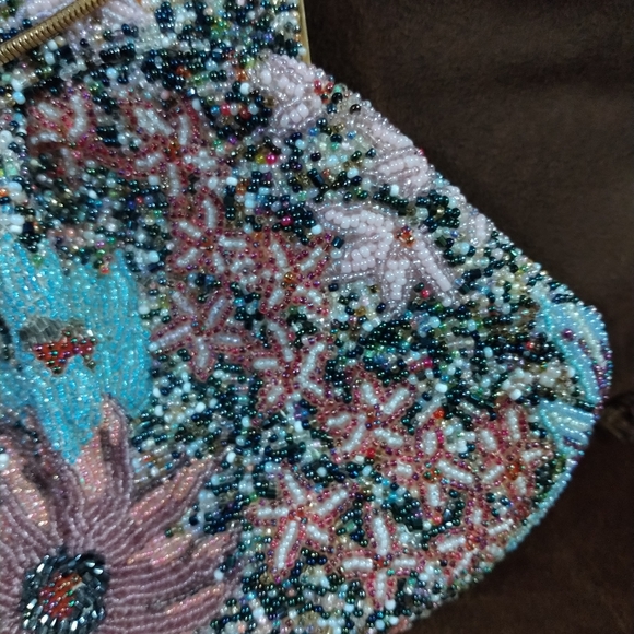 ***$OLD***Vintage Glass Beaded KissLock Handbag - Picture 13 of 17